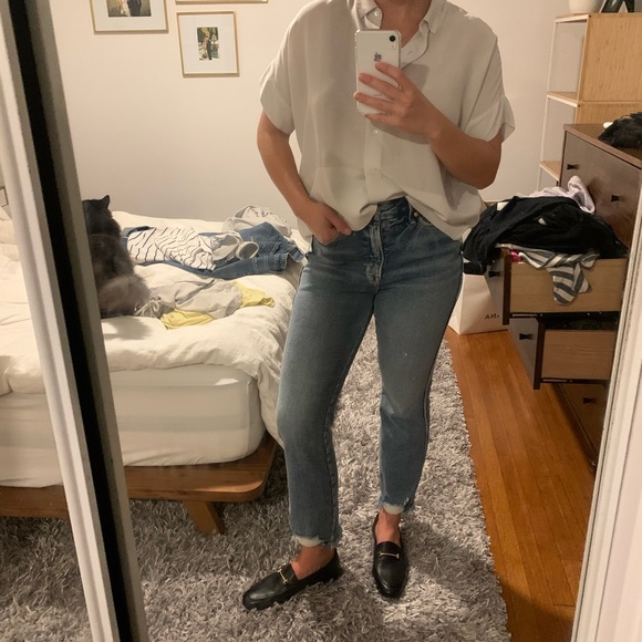 Good American Denim - Good American “Good Curve” jeans with step hem